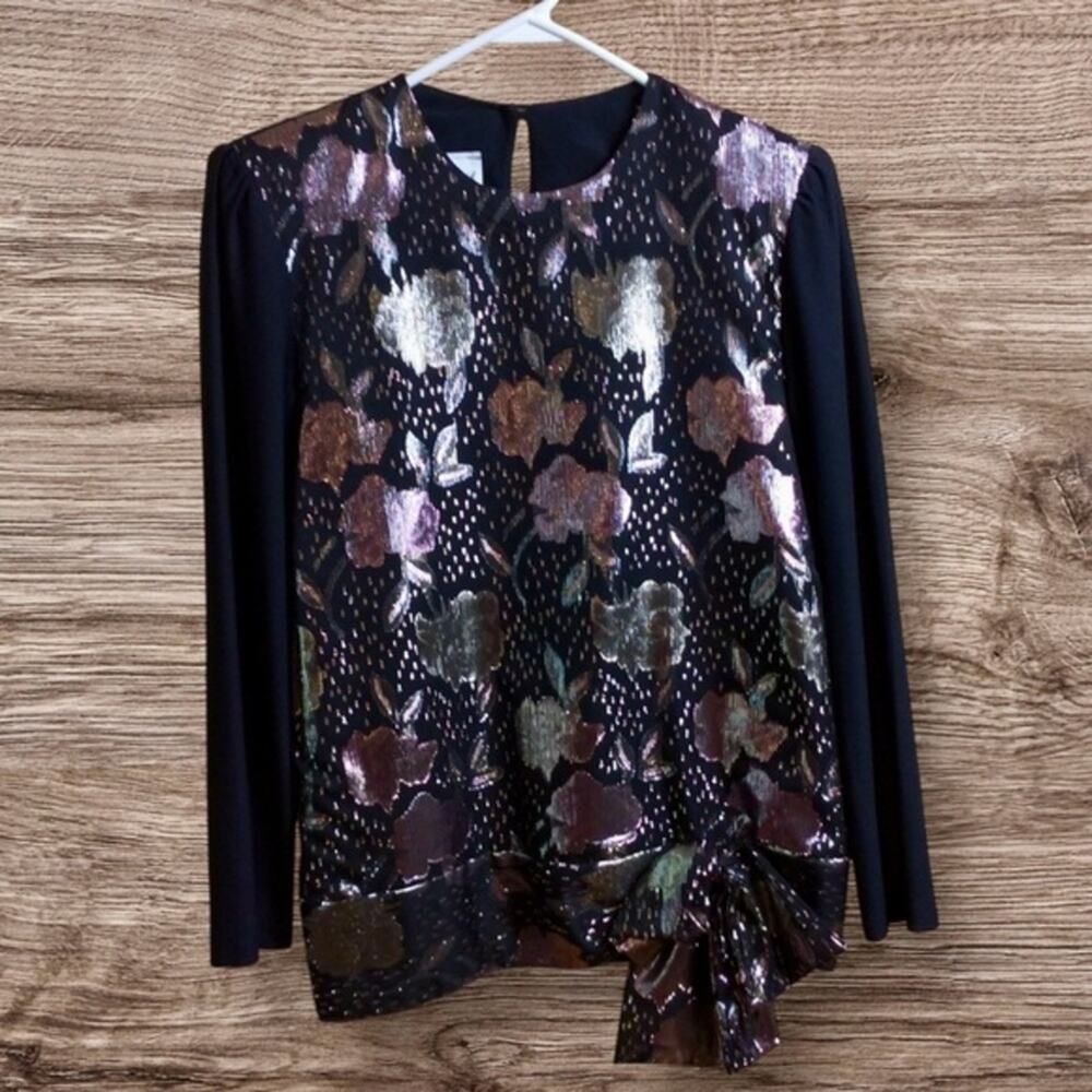 Vintage 80s Boston Maid black metallic crêpe blouse. Size 10.